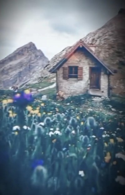 თინათინ ღოღელიანის ნამუშევრები